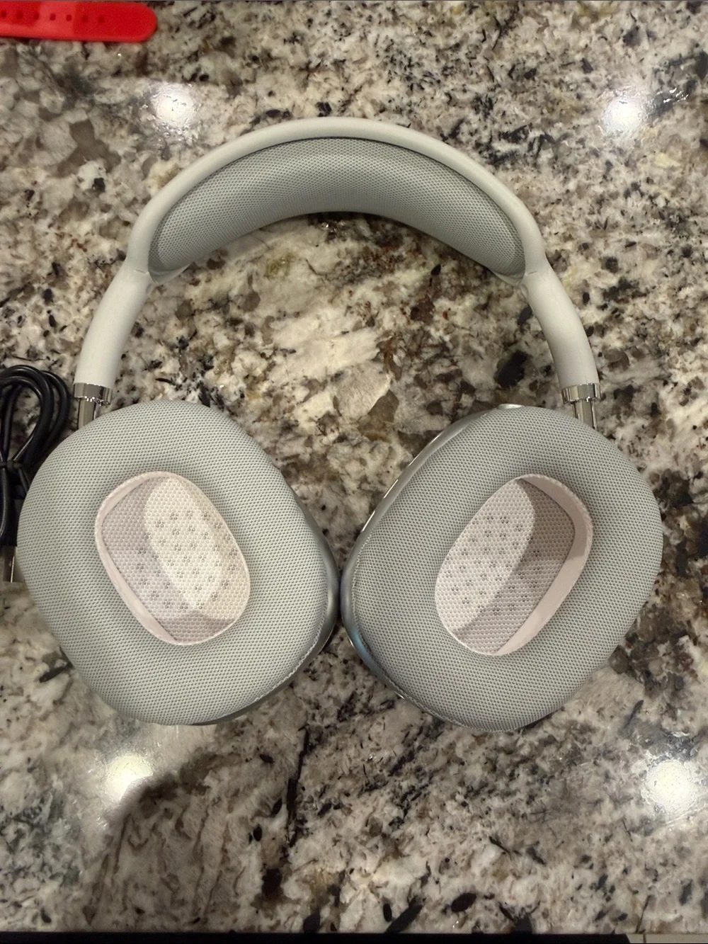 Silver Wireless Over-Ear Headphones - Brand